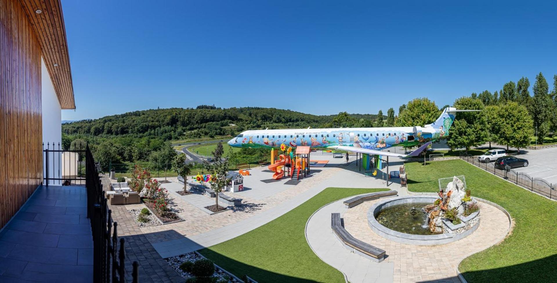 Hotel Dolenjc Novo Mesto Eksteriør bilde