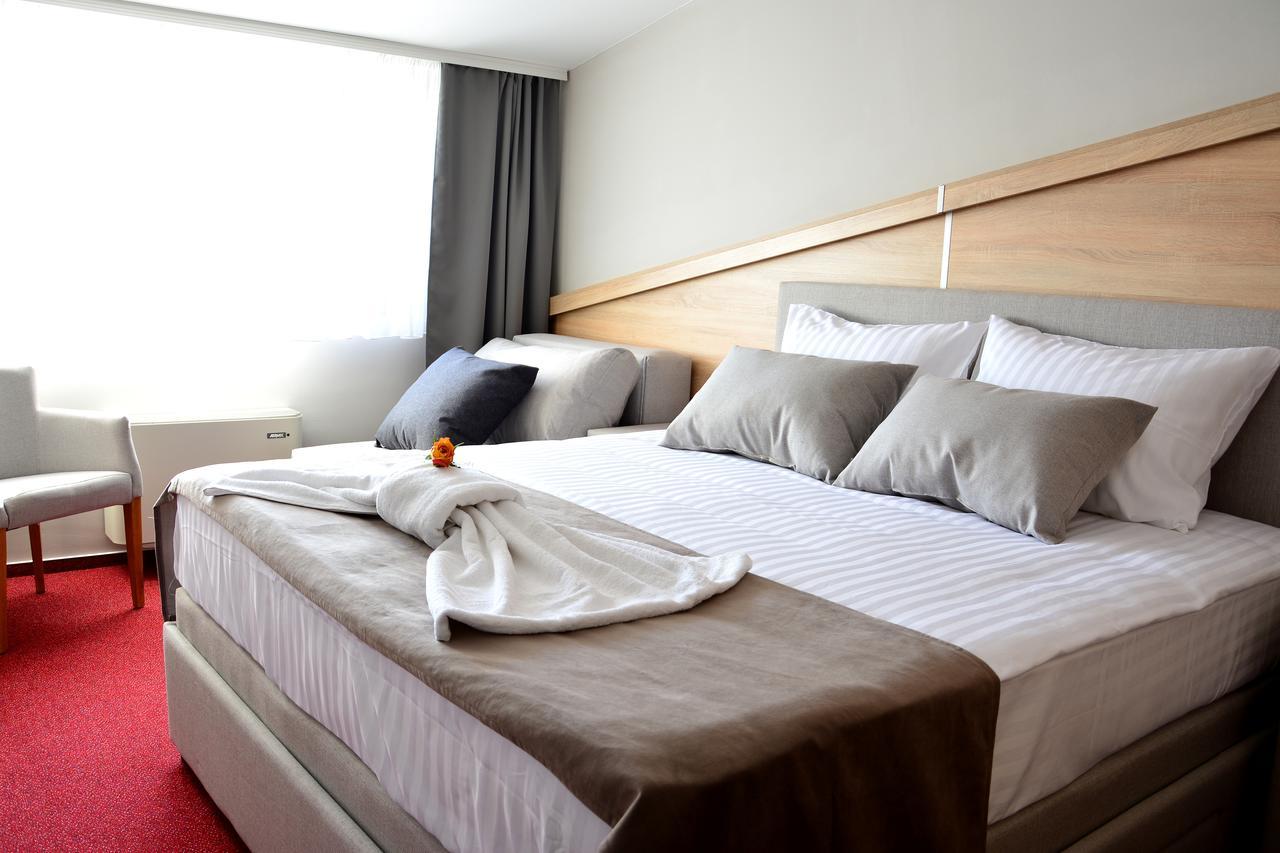 Hotel Dolenjc Novo Mesto Eksteriør bilde